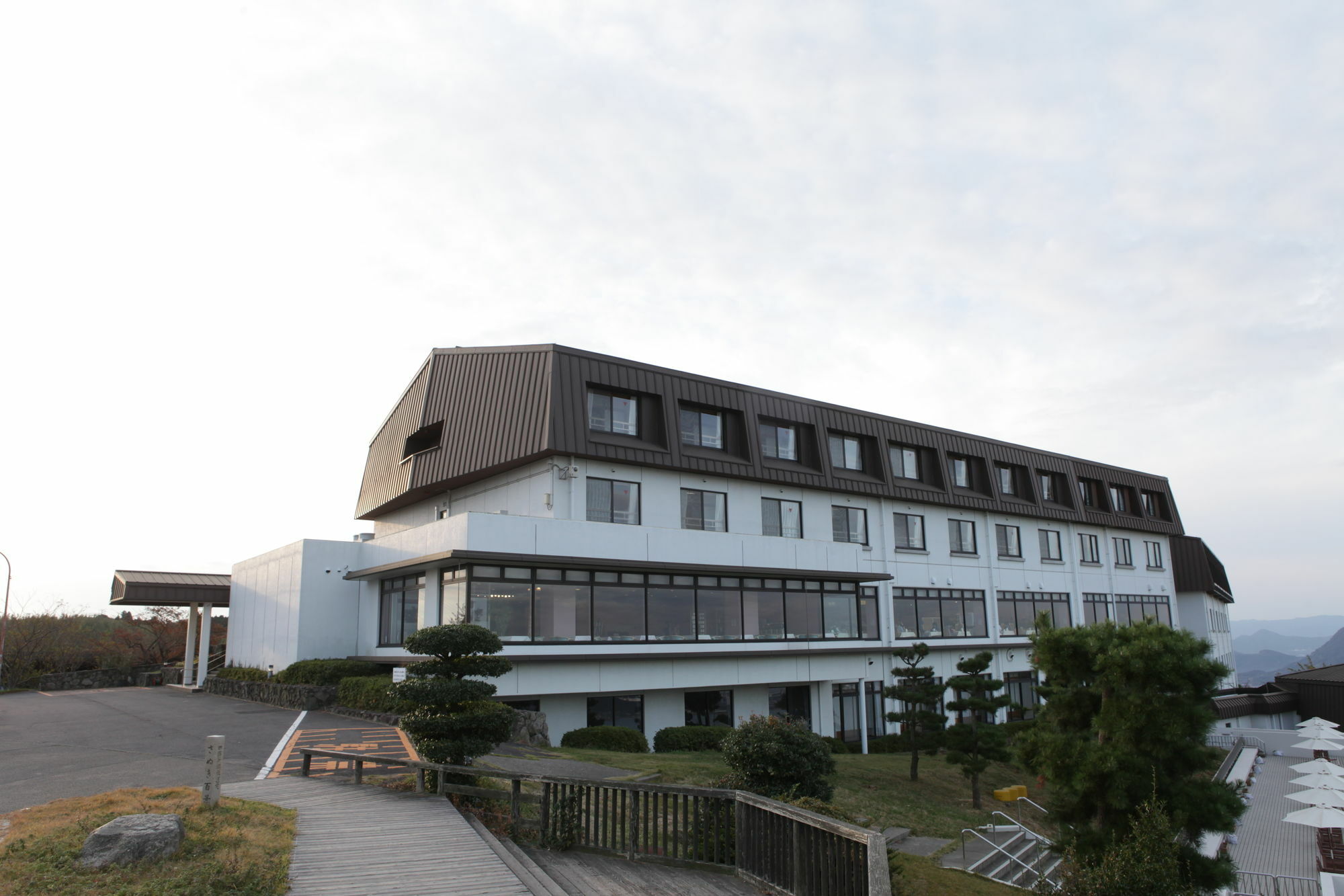 Hotel Kyukamura Sanuki-Goshikidai Sakaide Esterno foto